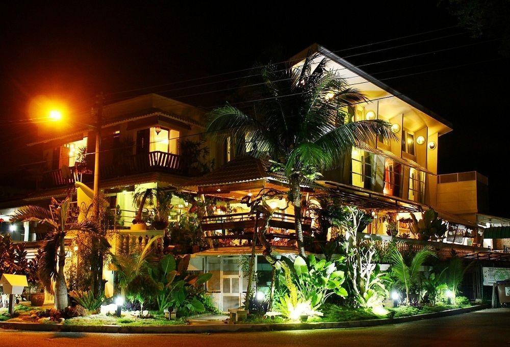 Oyo 90855 Vince Villa Bukit Mertajam Luaran gambar